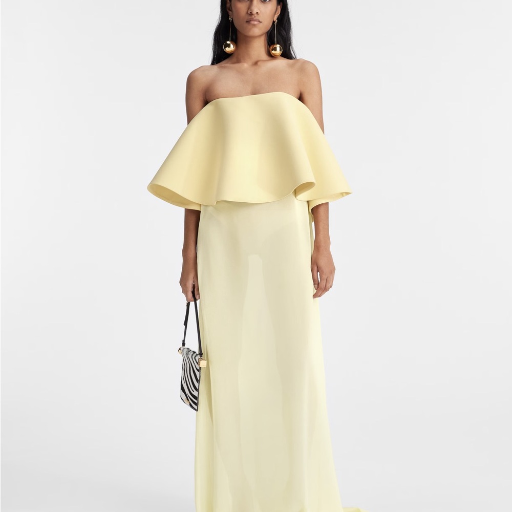 Elegant Yellow Strapless Gown